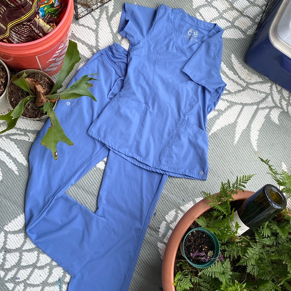 Barco One Scrubs